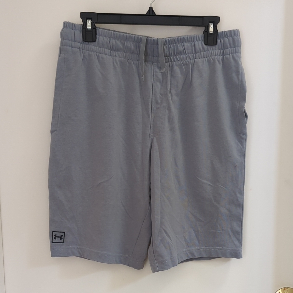 Under Armour Men's Gray Cotton Blend Shorts